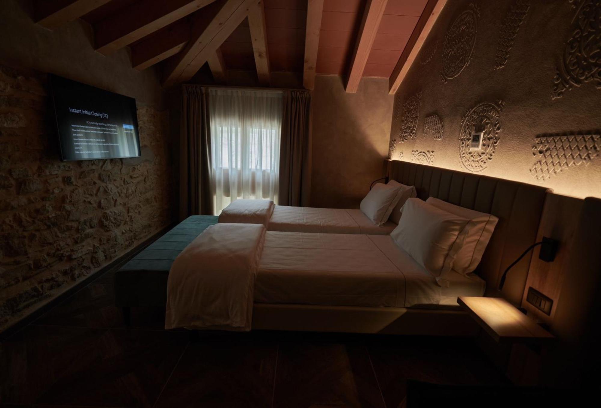 Parc Hotel San Pietro Spiazzi Di Caprino Екстер'єр фото