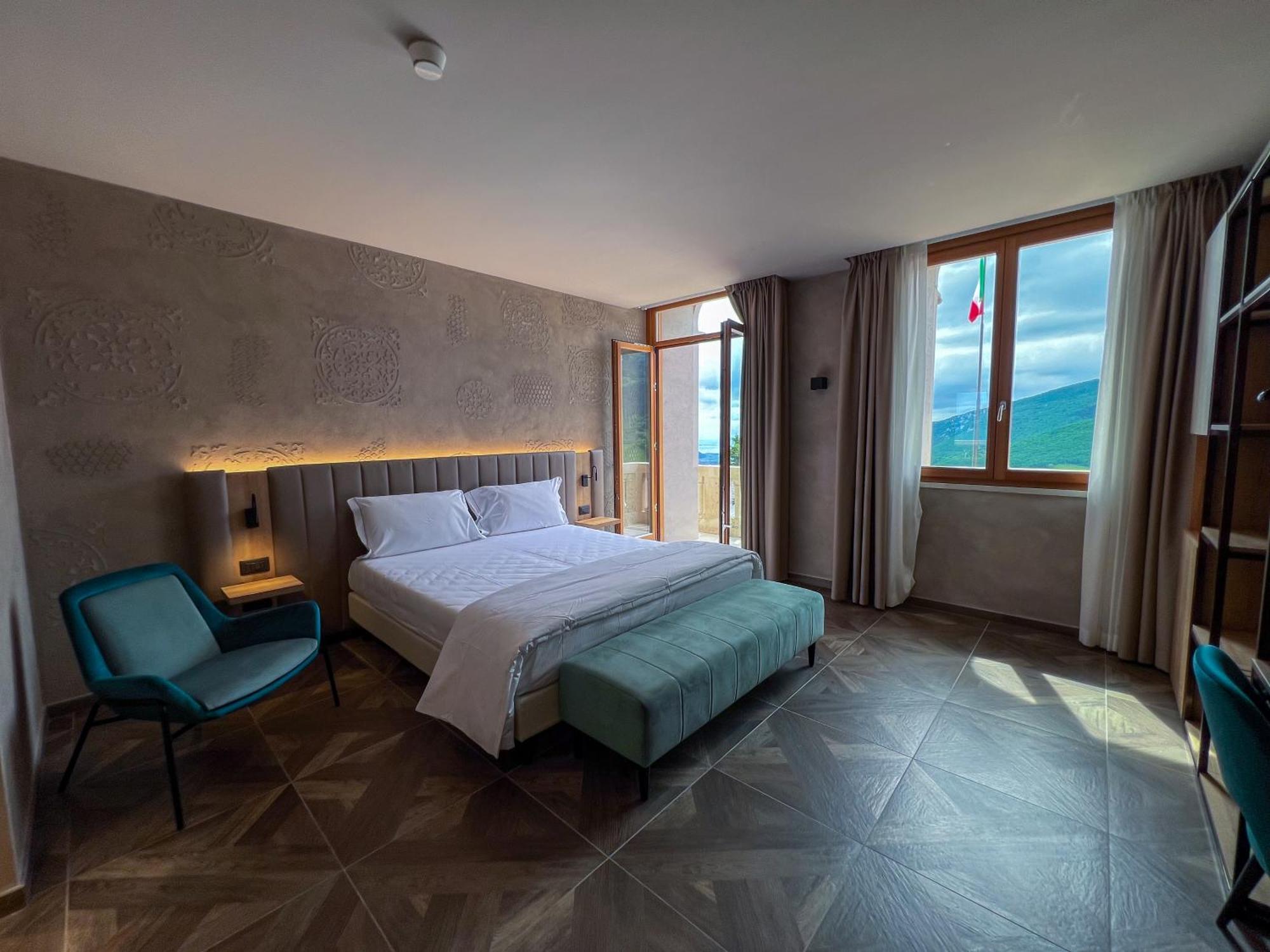 Parc Hotel San Pietro Spiazzi Di Caprino Екстер'єр фото