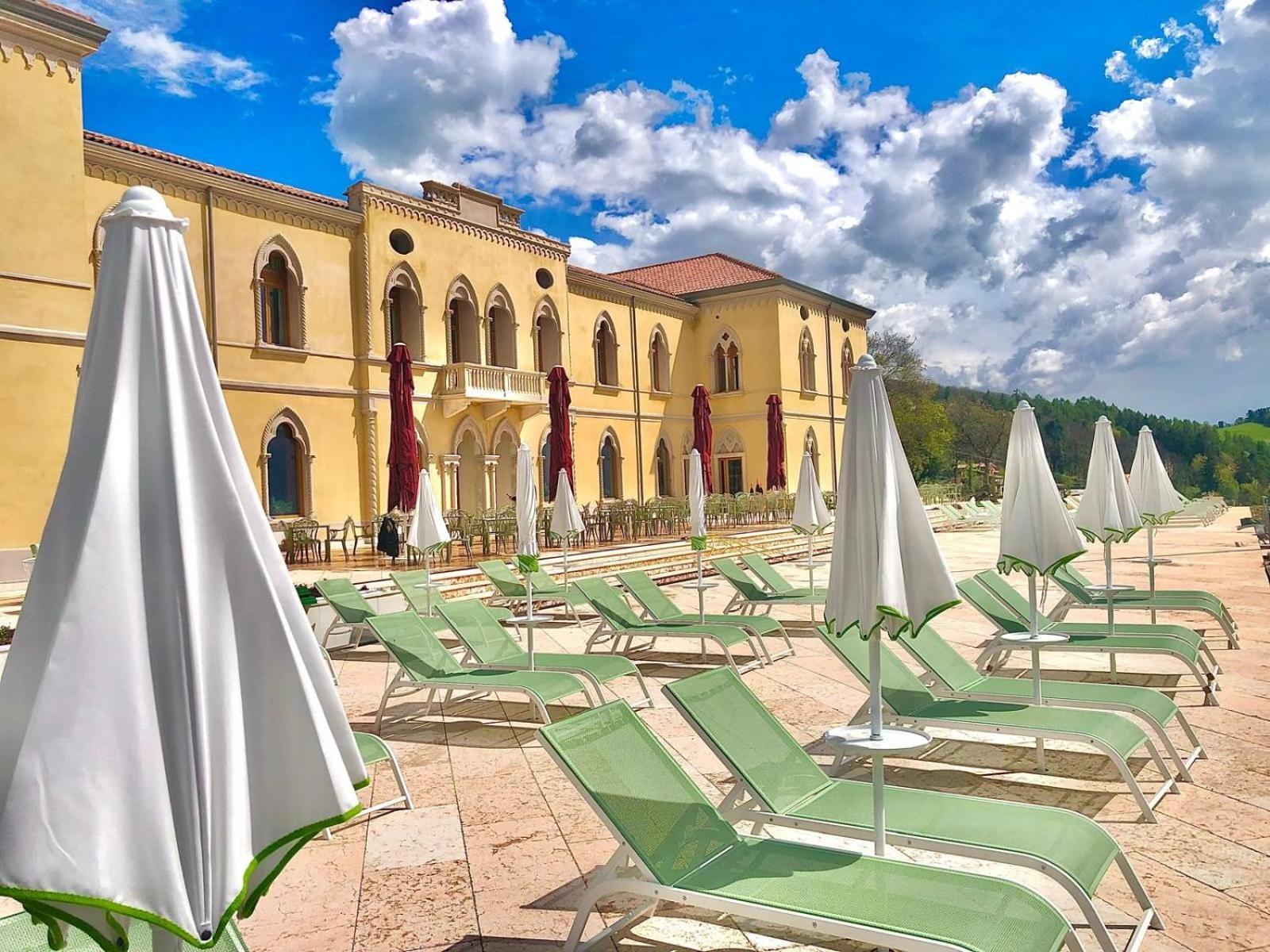 Parc Hotel San Pietro Spiazzi Di Caprino Екстер'єр фото